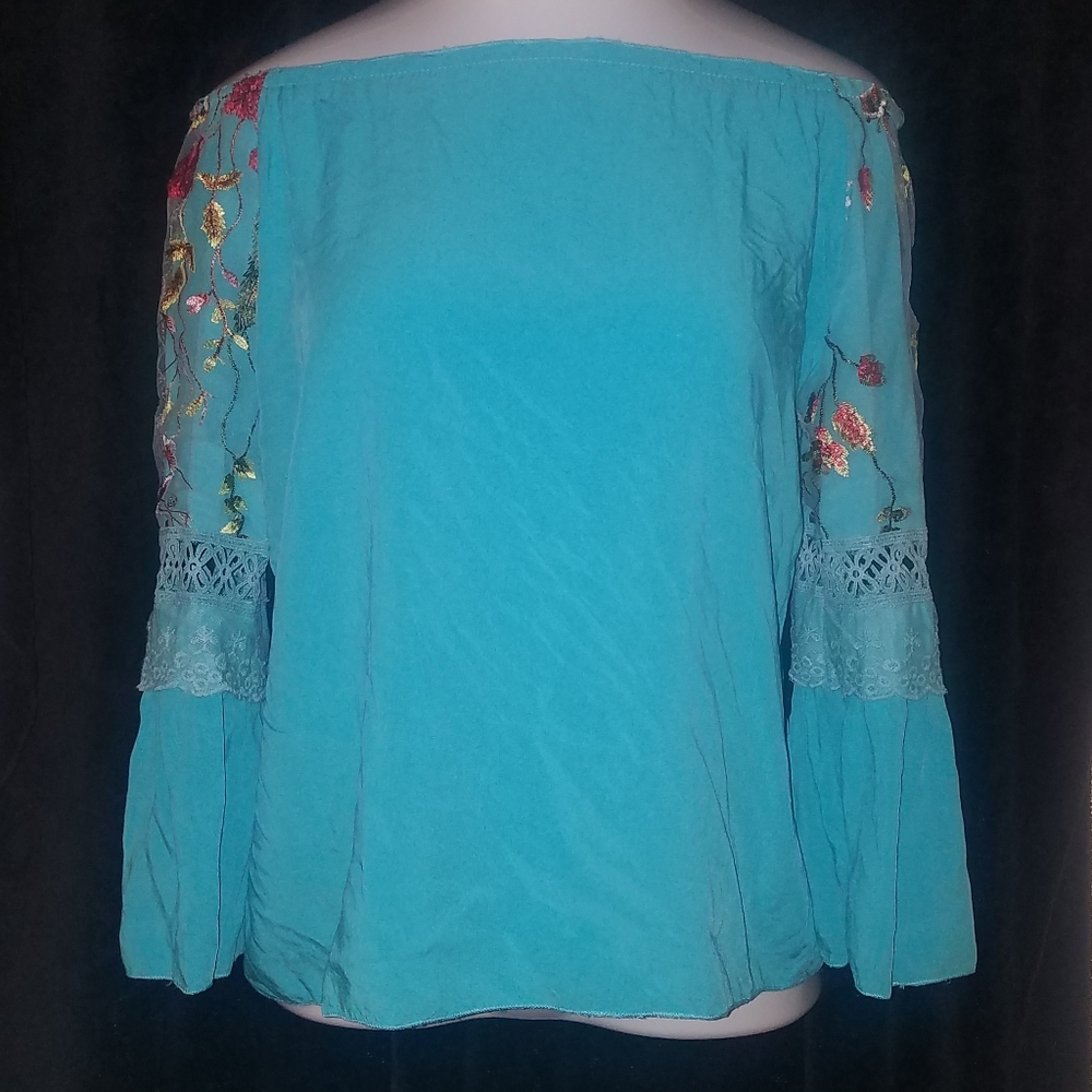 3 for $15. Off the shoulder. S
